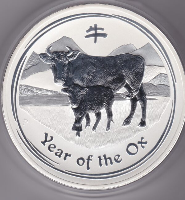 2009 Australia Silver One Kilo Coin Year Of The Ox. This coin was issued to celebrate the Chinese Lunar Year Of The Ox by the Perth Mint in Australia.