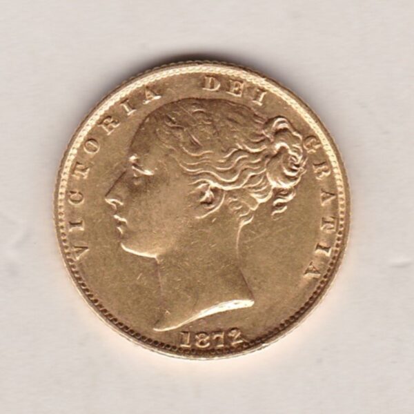 1872 Gold Sovereign Coin. Die number 76. The coin features a young head queen Victoria on the Obverse and the collectable shield design on the Reverse.