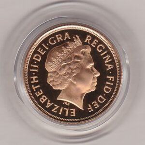 2006 gold proof sovereign coin featuring queen Elizabeth II on the Obverse & St George and the Dragon Reverse. This coin comes as issued by the royal mint.