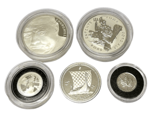 Platinum coins and bars including collectable coins, fractional larger and smaller sized bars perfect for investment.  All of our Platinum coins and bars are in stock.