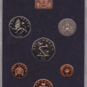 1976 Royal Mint Proof Set. This set contains six coin. The set comes cased as issued by the Royal Mint. Coinage of Great Britain and Northern Ireland.