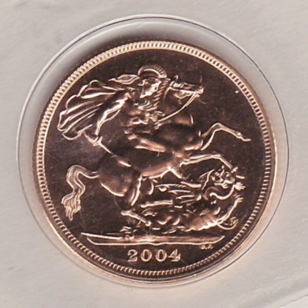 2004 Gold Sovereign Coin. This coin features the fourth portrait of Queen Elizabeth II on the obverse. St George and dragon on the reverse.