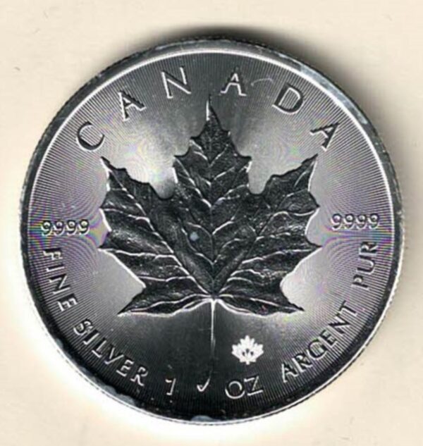 2016 Silver Canada One Ounce Maple. Elizabeth II is on the obverse, The Maple is on the reverse. The coin contains one ounce of 9999 fine silver.