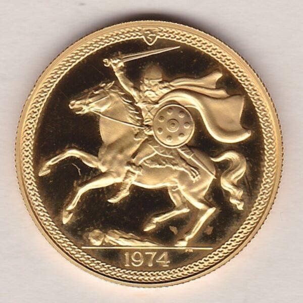 1974 Isle Of Man Gold Proof Double Sovereign Coin. This full Sovereign coin was struck in 22 carat Gold and weighs approx. 15.9253 grams.