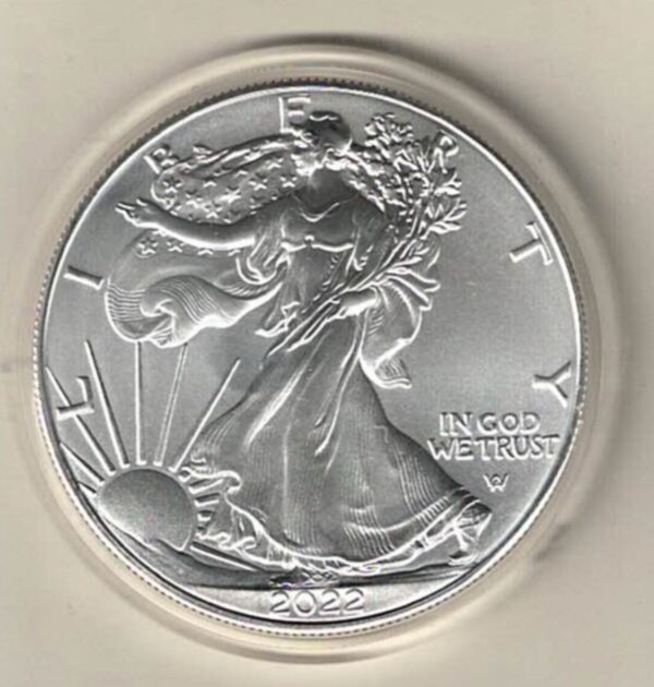 2022 Silver USA One Ounce Eagle. The liberty is on the obverse, The eagle is on the reverse. The coin contains one ounce of 999 fine silver.