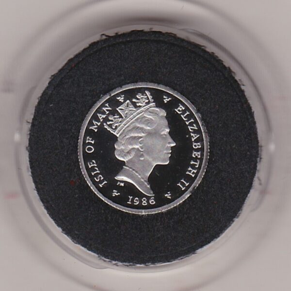 1986 Platinum Proof Tenth Ounce Isle Of Man Noble Coin. The coin features Queen Elizabeth II on the obverse and a Viking boat on the reverse.