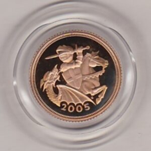 2005 gold proof half sovereign coin featuring queen Elizabeth II on the Obverse & the modern interpretation of St George & the Dragon reverse.