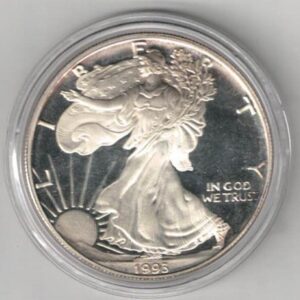 Boxed USA 1993 P Silver Proof One Ounce Eagle. The liberty is on the obverse, The eagle is on the reverse. The coin contains one ounce of 999 fine silver.