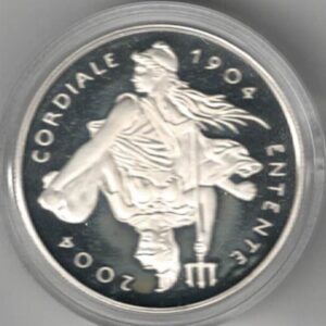 2004 Five Pounds Standard Silver Proof Entente Cordiale. This Standard proof coin comes boxed with certificate as issued by the royal mint.