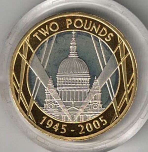 2005 Two Pounds Piedfort Silver Proof Coin. This double thickness coin was issued by the royal mint and includes the original box and certificate.