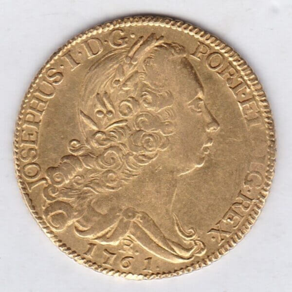 1761 R Brazil Gold 6400 Reis coin. The obverse features the bust of Jos. The reverse features the Coat of Arms of José I, with an italic shield.