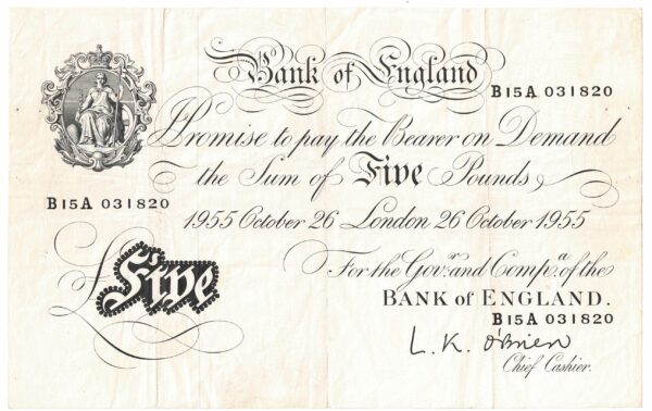 B276 White Five Pounds Banknote. This large white note is the London 26th October 1955 Issue, with Prefix / Serial Number B15A 031820