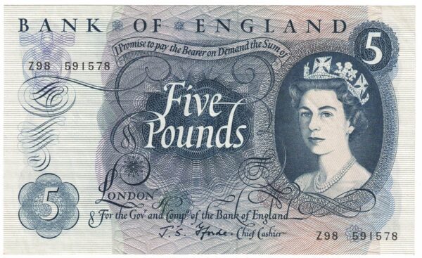 B312 Five Pounds Banknote. Deep blue on multicolour underprint. Queen Elizabeth II on the obverse. The reverse has Britannia.