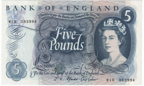 B312 Five Pounds Banknote. Deep blue on multicolour underprint. Queen Elizabeth II on the obverse. The reverse has Britannia.