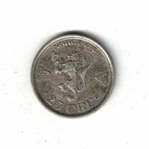 1916 Norway Silver Twenty Five Ore Coin. The obverse features Cross consisting of four crowned Haakon VII. All coins are instock.