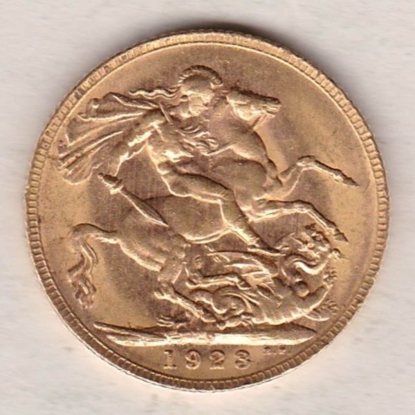 1923 P Gold Sovereign Coin. The coin features King George V on the Obverse. St George and the dragon on the reverse. The P - Perth, Australia mintmark.