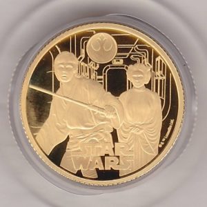 2023 Gold Proof Quarter Ounce R2-D2 & C-3PO coin featuring King Charles III on the Obverse. Luke Skywalker & Princess Leia on the Reverse.