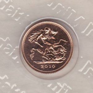 2010 Gold Half Sovereign coin featuring the fourth portrait of Queen Elizabeth II on the Obverse. St George and the dragon on the Reverse.