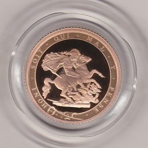 2017 gold proof half sovereign coin in capsule. This coin features Queen Elizabeth II on the obverse and St George and the dragon on the Reverse.