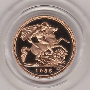 1985 gold proof half sovereign coin in capsule. This coin features Queen Elizabeth II on the obverse and St George and the dragon on the Reverse.