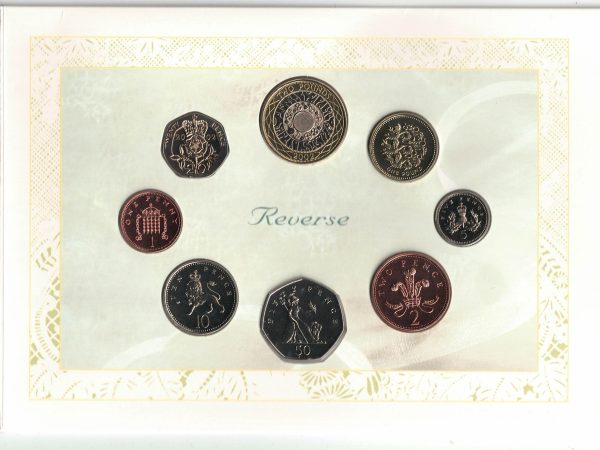 2002 Royal Mint Brilliant Uncirculated Wedding Eight Coin Set - Image 3