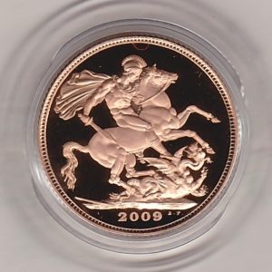 2009 gold proof sovereign coin featuring queen Elizabeth II on the Obverse & St George and the Dragon Reverse. This coin comes as issued by the royal mint.