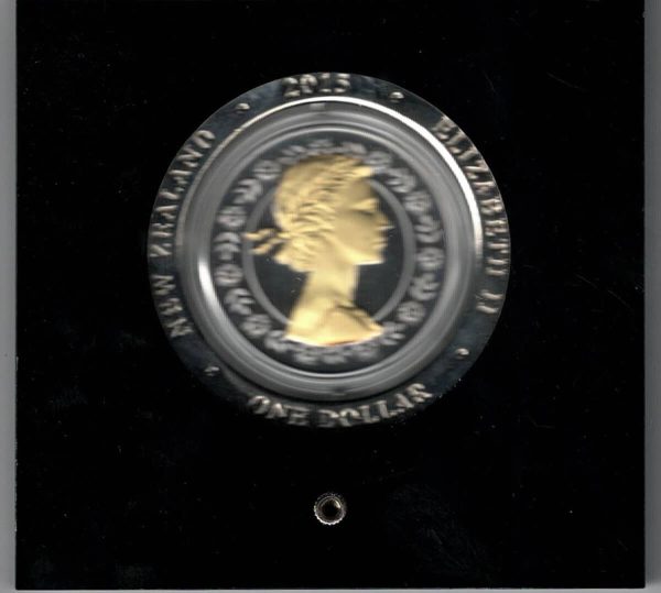 2015 Silver Proof New Zealand One Ounce Coin Longest Reigning Monarch - Image 2