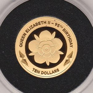 2021 Gold Proof New Zealand Quarter Ounce coin. The coin was issued to celebrate the Queen's 95th birthday. Boxed with certificate.