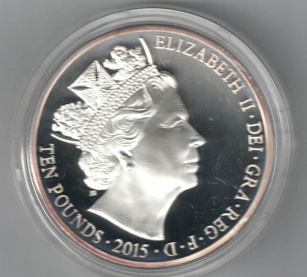 Boxed 2015 Silver Proof Five Ounce The Longest Reigning Monarch Coin - Image 2
