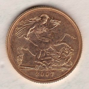 2007 Gold Sovereign Coin. This coin features the Fourth portrait of Queen Elizabeth II on the obverse. St George and dragon on the reverse.