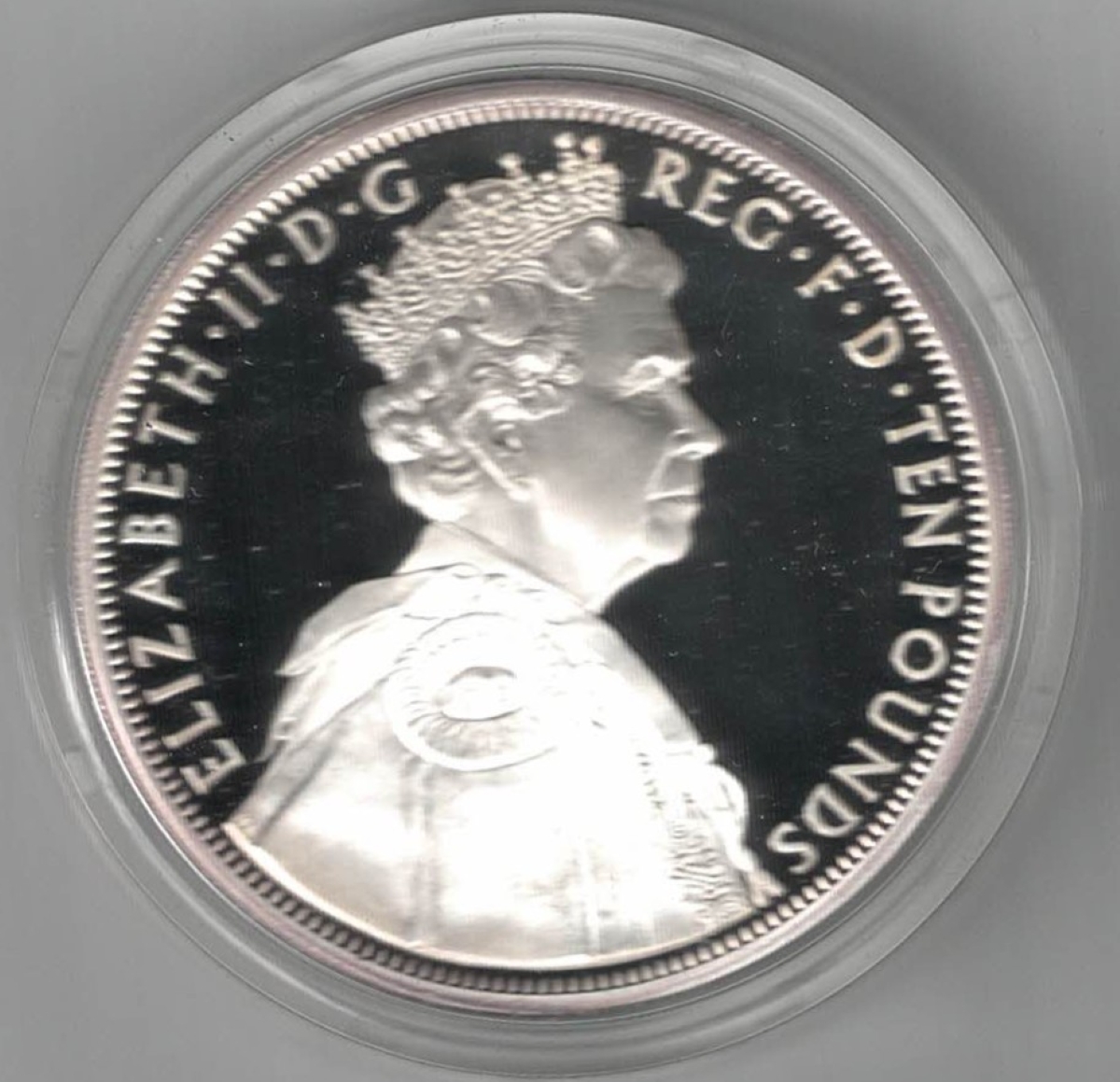 Boxed 2012 Silver Proof Five Ounce The Queen's Diamond Jubilee - Image 2