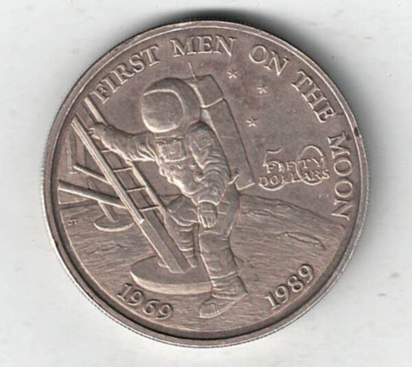 1989 Marshall Islands Silver One Ounce First Men On The Moon Coin. This coin was struck in .999 silver. All coins are in stock for dispatch.