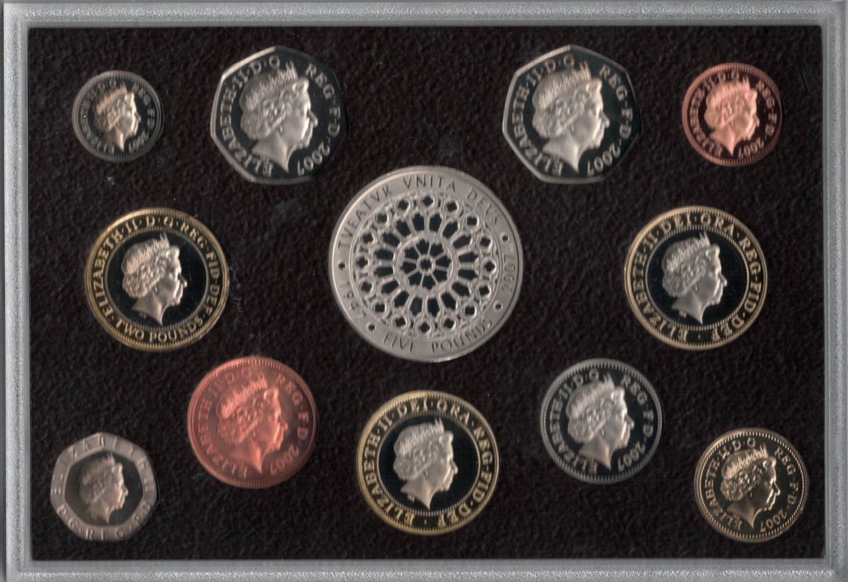 Boxed 2007 Royal Mint Twelve Coin Executive Proof Collection - Image 2