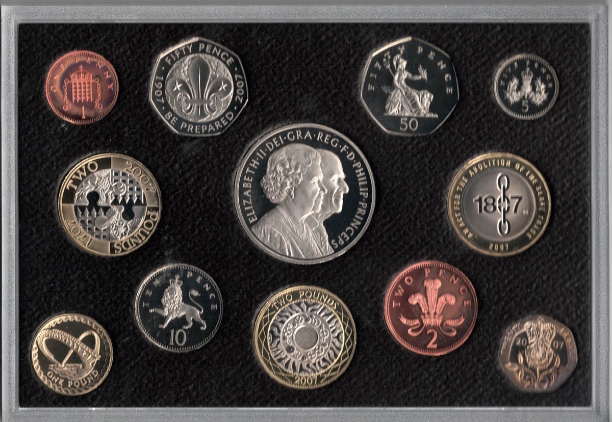 2007 Royal Mint Base Metal Twelve Coin Executive Proof Set . This 2007 set comes with wooden box. All coins are in stock for despatch.
