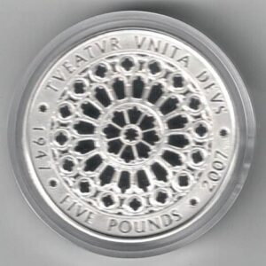2007 Five Pounds Standard Silver Proof Diamond Wedding. This Standard proof coin comes boxed with certificate as issued by the royal mint.