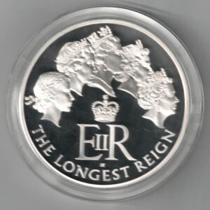 Boxed 2015 Silver Proof Five Ounce The Longest Reigning Monarch. This coin weighs 156.30 grams of 0.999 silver. All coins are in stock.