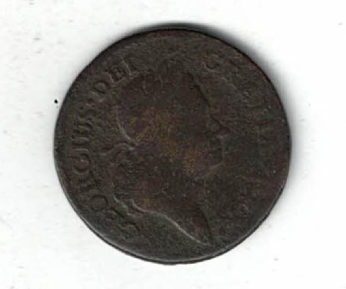 1722 USA Rosa Americana Copper Half Penny Coin. The Obverse features the portrait of King George I facing right. The reverse an uncrowned rose.