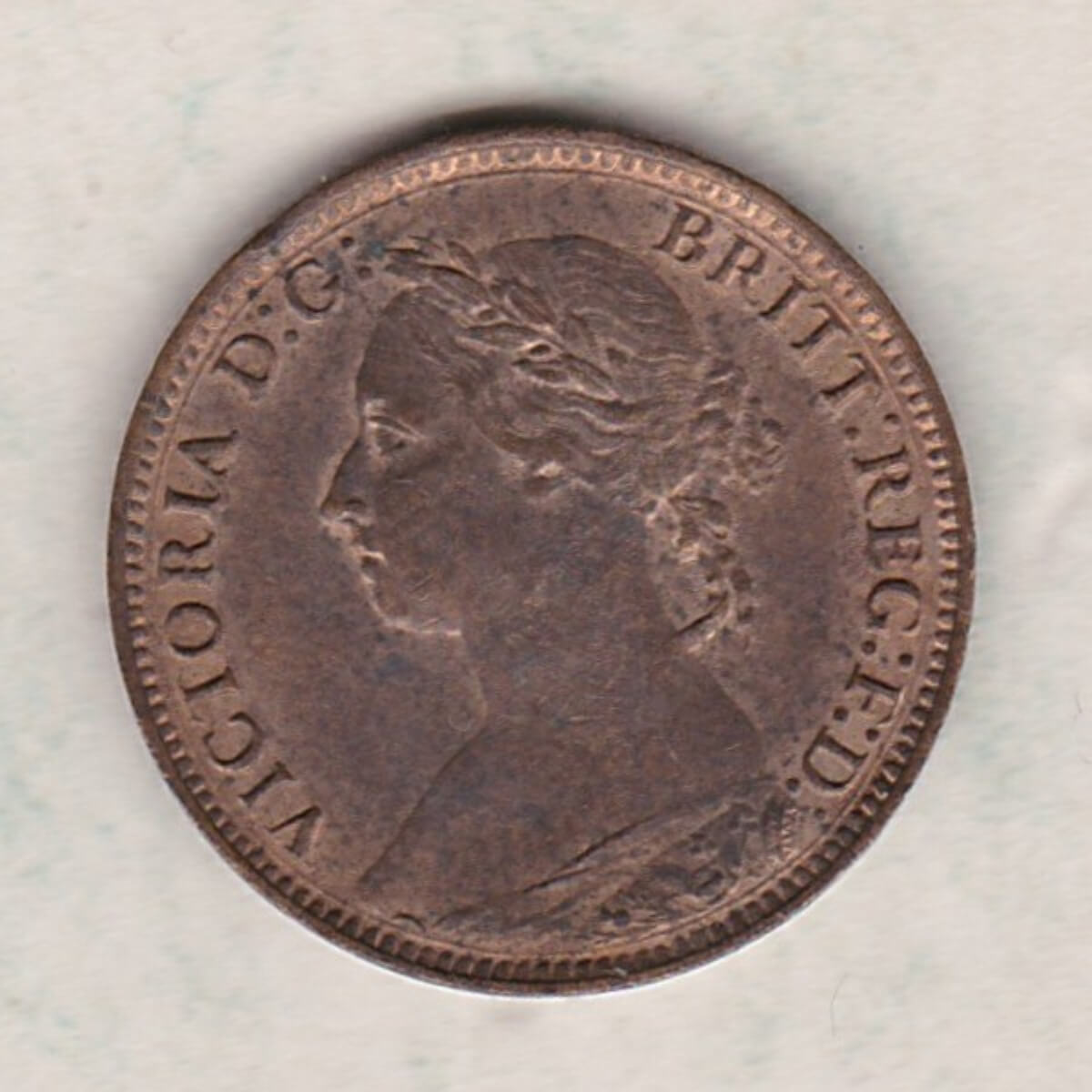 1881 H Bronze Farthing - Victoria Young Head - Image 2