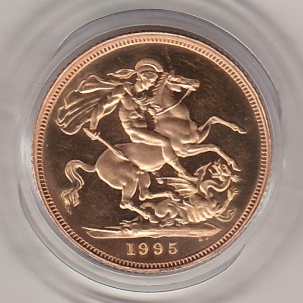 1995 Gold Proof Sovereign Coin. This coin is missing the original box and certificate issued by the Royal Mint. The coin comes in a plastic capsule.