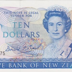 P176 New Zealand Ten Dollars Banknote. This ten dollars banknote was issued on the 1990, with Prefix / Serial Number RXX 000675.