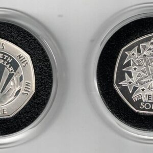 1998 Piedfort Silver Proof Fifty Pence Set European Union & NHS. These coins comes in the original blue box. Queen Elizabeth II on the Obverse.