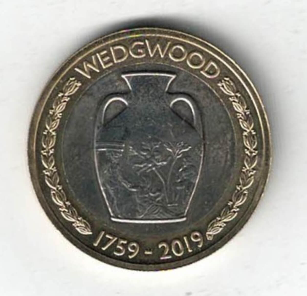 2019 Royal Mint Two Pound Coin featuring Elizabeth II on the obverse. All coins are in stock for despatch. You are buying one coin.