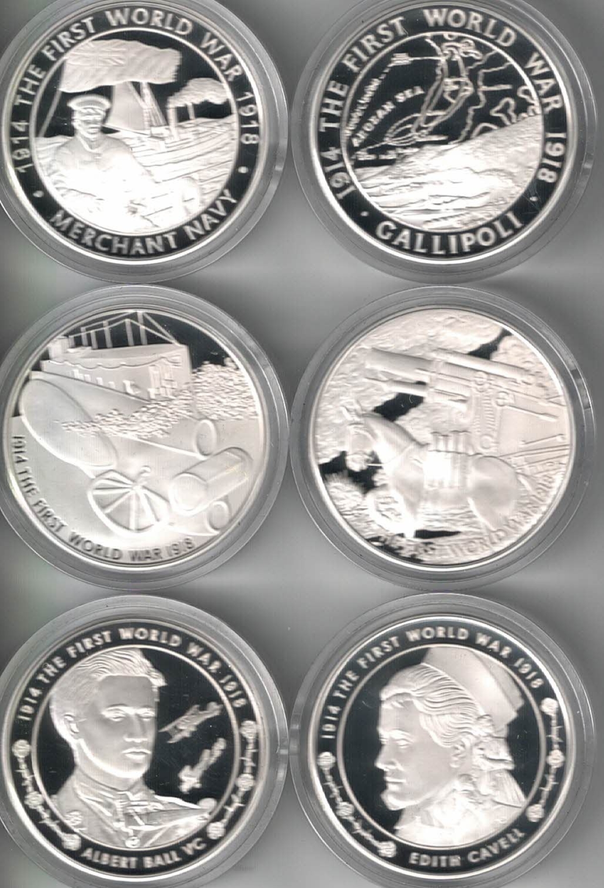 Boxed 2015 Five Pounds Silver 100th Anniversary of First World War Set, featuring Queen Elizabeth II on the Obverse. All coins are in stock.