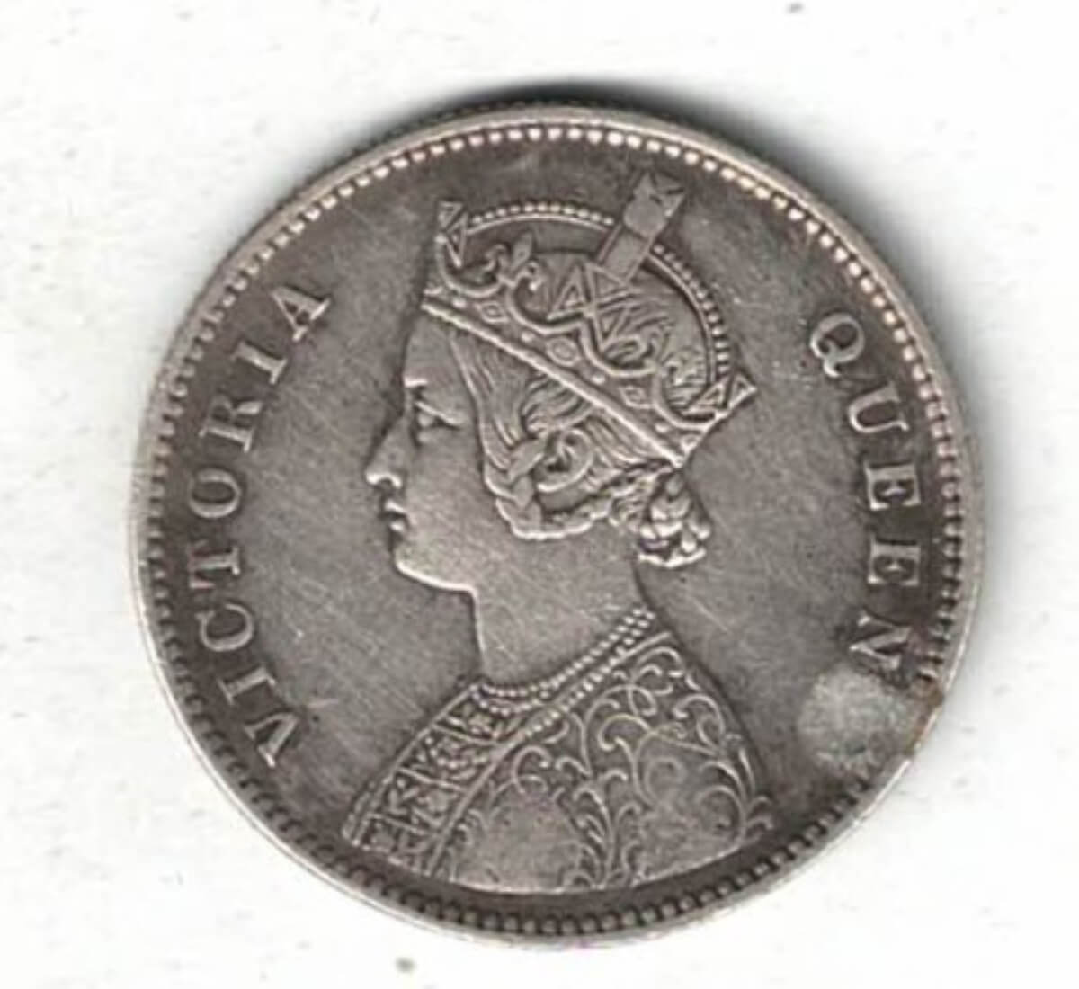 1862 India Silver One Rupee Coin - Image 2