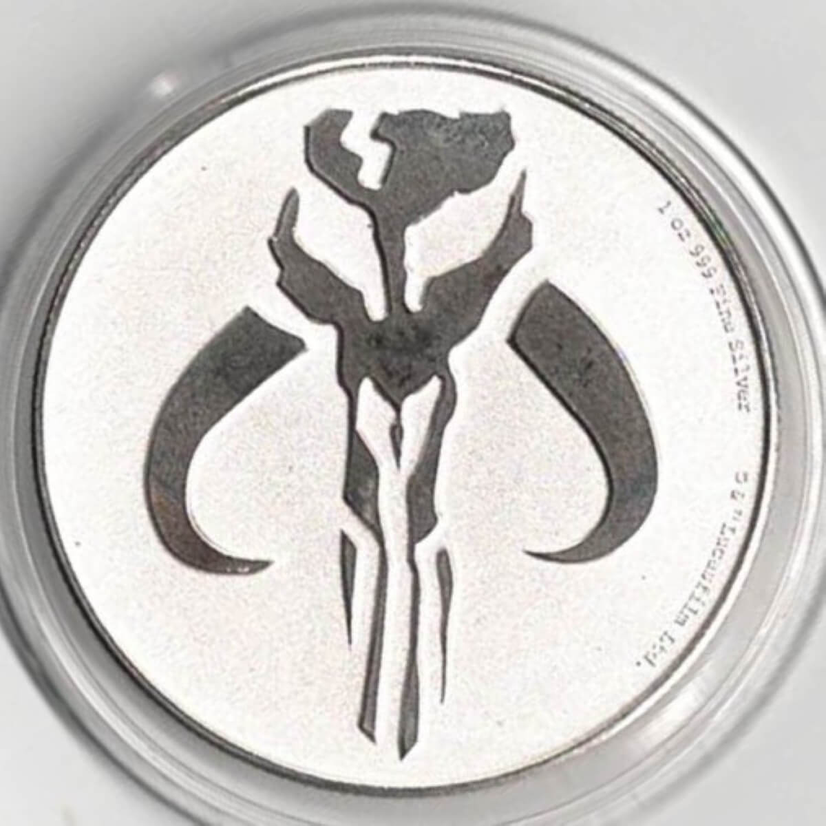 2020 Silver Niue One Ounce Star Wars coin. The reverse features a Mythosaur Skull. This coin contains one ounce of 999 fine silver.
