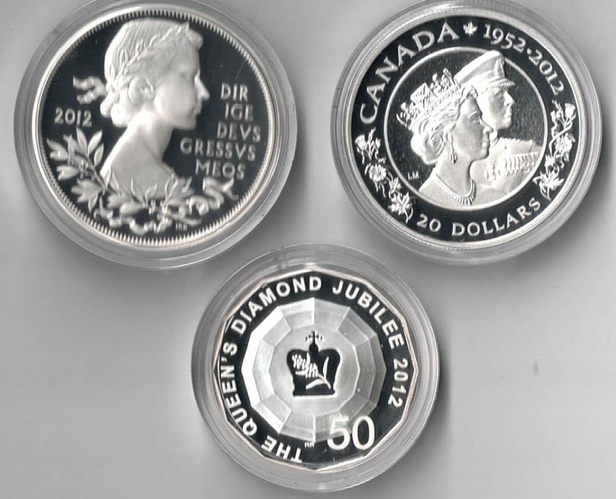 2012 Silver Proof Queens Diamond Jubilee Three Coin set - Image 2