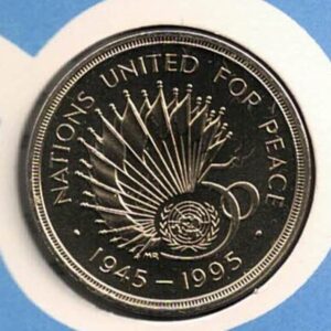 Pair of 1995 Two Pound Coins, in a United Nations design. Features Queen Elizabeth II on the Obverse. Fanning pattern of national flags on reverse. All coins are in stock and ready to despatch.
